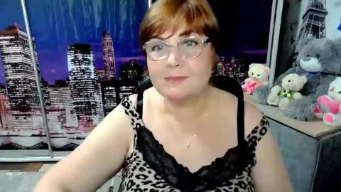 Snapshot of missritabella chatting on May 20, 2026, 6:25 pm Rita online show from May 20, 2026, 6:25 pm