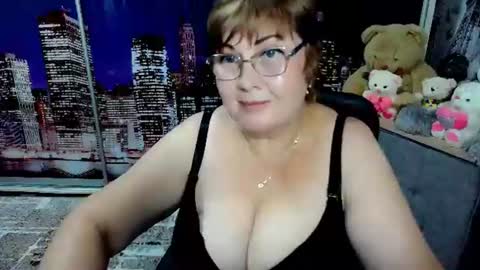 Snapshot of missritabella chatting on July 20, 2026, 6:10 pm Rita online show from July 20, 2026, 6:10 pm