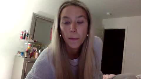 Snapshot of misss_alyssaaa chatting on May 4, 2026, 1:01 am Alyssa online show from May 4, 2026, 1:01 am