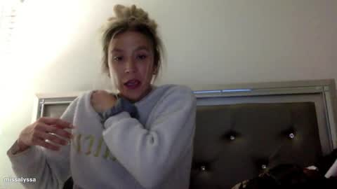 Snapshot of misss_alyssaaa chatting on May 27, 2026, 4:31 am Alyssa online show from May 27, 2026, 4:31 am