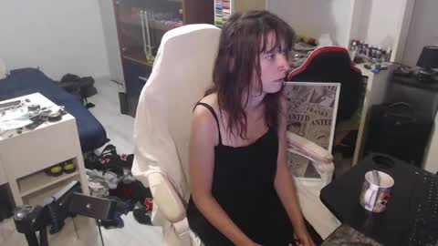 missthon online show from April 28, 2026, 10:31 am