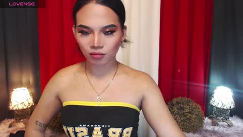 misstrishontop online show from December 10, 2024, 3:44 pm