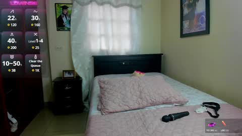 missvalery1 online show from March 5, 2025, 3:29 pm