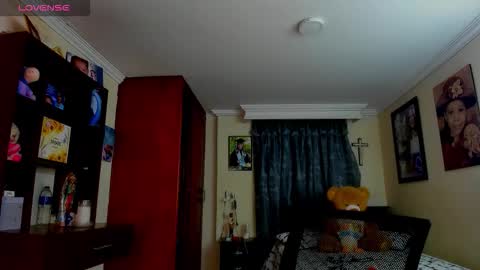 missvalery1 online show from March 25, 2026, 10:38 pm