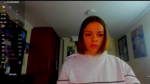 missvalery1 online show from June 10, 2026, 10:52 pm