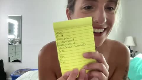 Snapshot of missveronicajaymes chatting on May 29, 2026, 3:32 pm Miss Veronica Jaymes online show from May 29, 2026, 3:32 pm