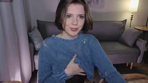 Snapshot of missvikiki chatting on May 24, 2026, 5:18 pm Polly online show from May 24, 2026, 5:18 pm