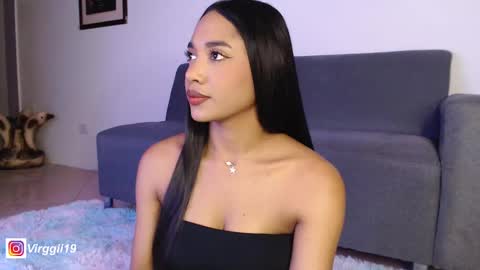 missvirggii online show from February 9, 2025, 7:52 pm