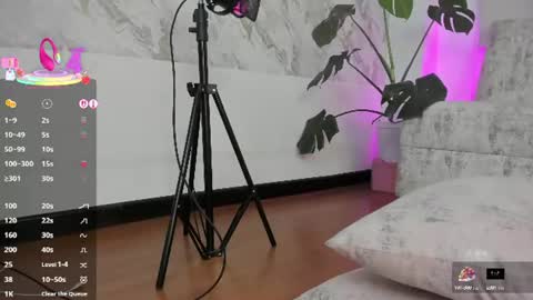Snapshot of missweetpeach chatting on July 25, 2026, 10:24 am Pau OFmissweetpeach online show from July 25, 2026, 10:24 am