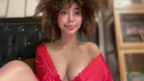 Divine Olga  online show from June 10, 2026, 9:08 am