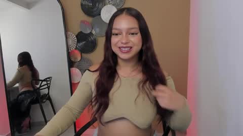 Snapshot of missy_davis chatting on May 27, 2026, 9:12 pm Miss online show from May 27, 2026, 9:12 pm