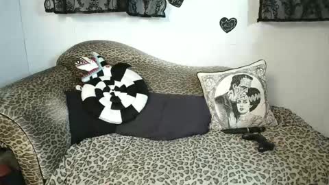 Missy Dee online show from June 29, 2026, 10:15 am