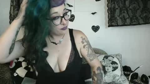 Missy Dee online show from July 31, 2026, 7:19 am