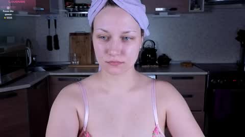 Snapshot of missyourtouch chatting on April 12, 2026, 5:07 pm MissYourTouch online show from April 12, 2026, 5:07 pm