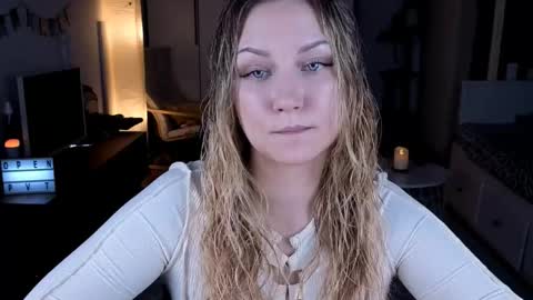 Snapshot of missyourtouch chatting on May 23, 2026, 6:34 pm MissYourTouch online show from May 23, 2026, 6:34 pm