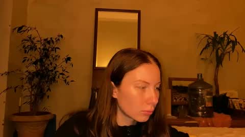 Snapshot of misszlataa chatting on September 22, 2025, 6:32 pm Zlata online show from September 22, 2025, 6:32 pm
