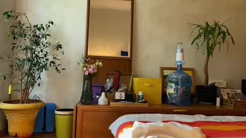 Snapshot of misszlataa chatting on October 3, 2025, 8:11 am Zlata online show from October 3, 2025, 8:11 am