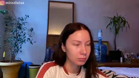 Snapshot of misszlataa chatting on November 6, 2025, 10:27 am Zlata online show from November 6, 2025, 10:27 am