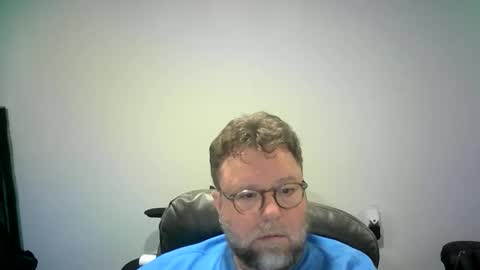 Mr. Happy online show from October 15, 2025, 7:08 am