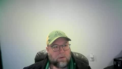 Mr. Happy online show from November 19, 2025, 6:35 am