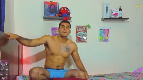 Snapshot of mister_latino27 chatting on January 9, 2025, 10:20 pm Mster online show from January 9, 2025, 10:20 pm