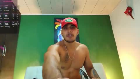 Snapshot of mister_latino27 chatting on November 25, 2025, 4:45 am Mster online show from November 25, 2025, 4:45 am