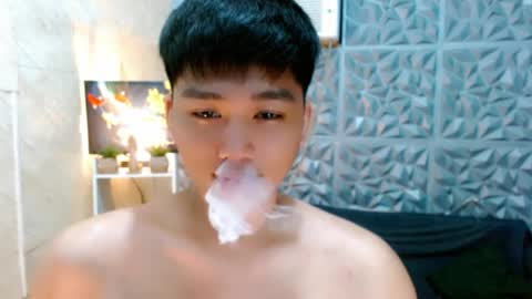Snapshot of mister_officer chatting on April 9, 2026, 4:12 pm SAINT SACHI will make your day online show from April 9, 2026, 4:12 pm