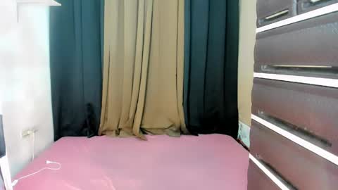 Snapshot of mister_officer chatting on April 12, 2026, 6:13 pm SAINT SACHI will make your day online show from April 12, 2026, 6:13 pm