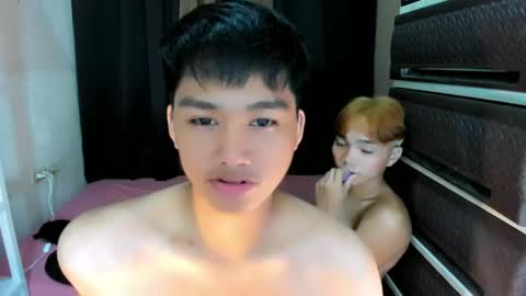 Snapshot of mister_officer chatting on April 15, 2026, 3:52 pm SAINT SACHI will make your day online show from April 15, 2026, 3:52 pm