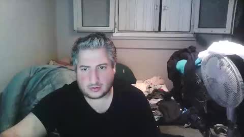 Snapshot of misterbelled chatting on September 20, 2025, 12:44 am misterbelled online show from September 20, 2025, 12:44 am