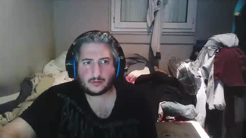 Snapshot of misterbelled chatting on October 7, 2025, 5:32 pm misterbelled online show from October 7, 2025, 5:32 pm