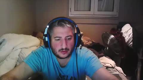 Snapshot of misterbelled chatting on October 31, 2025, 8:54 pm misterbelled online show from October 31, 2025, 8:54 pm