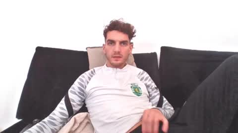 Snapshot of misterben96 chatting on December 30, 2024, 1:14 pm Mister pour ton plaisir online show from December 30, 2024, 1:14 pm