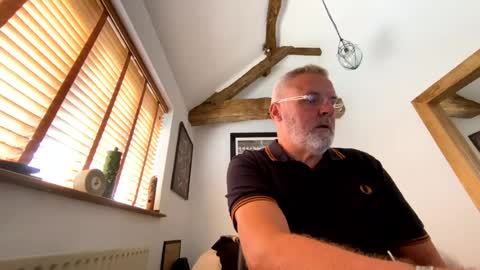 Misterblivs online show from July 18, 2026, 11:03 am