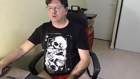 mistercoeur online show from November 24, 2025, 5:23 pm