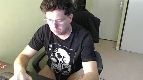 mistercoeur online show from February 2, 2026, 5:33 pm