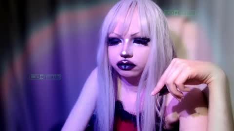 mistr_daria_femdom online show from April 23, 2026, 11:29 pm