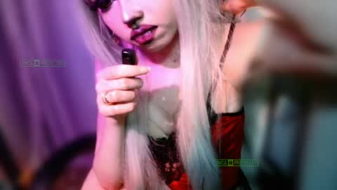 Snapshot of mistr_daria_femdom chatting on May 4, 2026, 10:06 pm mistr_daria_femdom online show from May 4, 2026, 10:06 pm