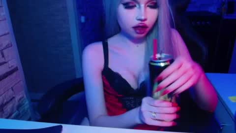 Snapshot of mistr_daria_femdom chatting on July 7, 2026, 8:46 pm mistr_daria_femdom online show from July 7, 2026, 8:46 pm
