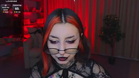 Snapshot of mistress__marcelline chatting on June 12, 2026, 2:32 am Marcelline online show from June 12, 2026, 2:32 am