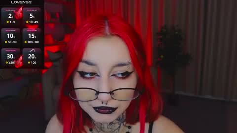 Snapshot of mistress__marcelline chatting on July 7, 2026, 2:03 am Marcelline online show from July 7, 2026, 2:03 am