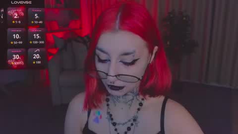 Snapshot of mistress__marcelline chatting on July 8, 2026, 1:32 am Marcelline online show from July 8, 2026, 1:32 am