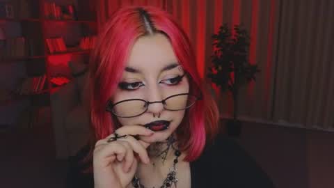 Snapshot of mistress__marcelline chatting on July 21, 2026, 1:52 am Marcelline online show from July 21, 2026, 1:52 am