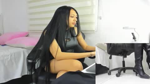 mistress_findom online show from October 9, 2025, 6:28 pm