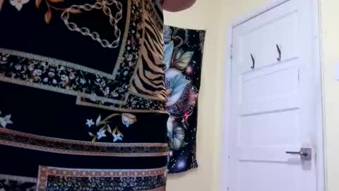 Snapshot of mistress_kasha chatting on April 1, 2026, 7:00 pm Mistress Kaha online show from April 1, 2026, 7:00 pm