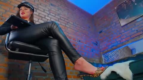 mistress_milana_ online show from December 20, 2024, 3:21 pm