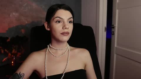 Miss Rochelle online show from March 4, 2025, 10:16 pm