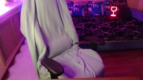 Snapshot of mistressbailey_x chatting on January 28, 2025, 3:14 pm Miss Bailey online show from January 28, 2025, 3:14 pm