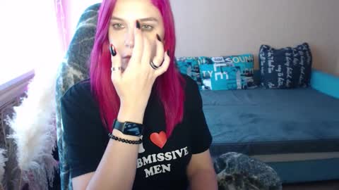 Snapshot of mistressbailey_x chatting on November 15, 2025, 9:06 am Miss Bailey online show from November 15, 2025, 9:06 am