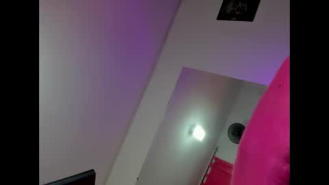 NAHOMY  online show from February 26, 2026, 1:43 pm